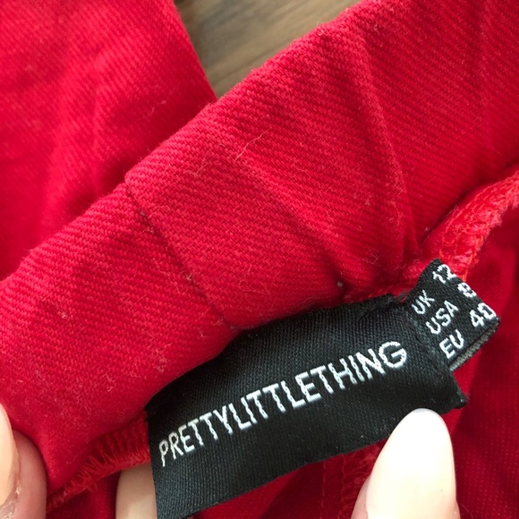🔺Red Pretty Little Thing Cargo Joggers 🔺 - Picture 4 of 4